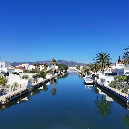 Leon Inmo Ancora - 15804 Apartment Empuriabrava