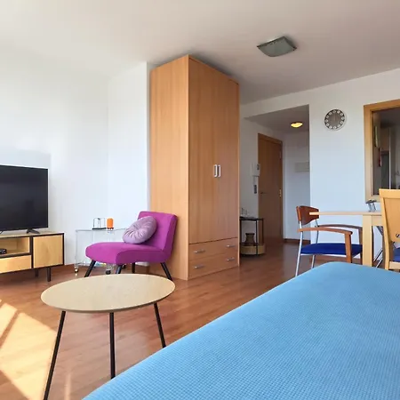Leon Inmo Ancora - 15804 Apartment